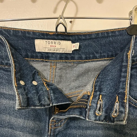 Torrid Blue Denim Pencil Skirt - Picture 3 of 6